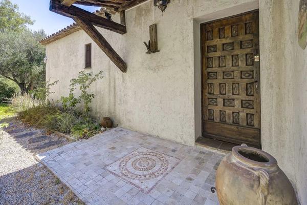 Villa provençale Cagnes-sur-Mer COLLET DE L'HUBAC -  167,60m2