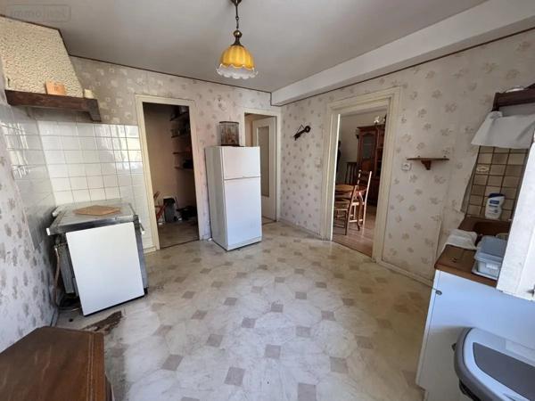 Achat - Immeuble Lagnieu 01150 44 m 2 61 m 2
