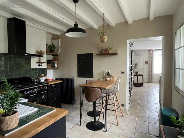 Achat - Maison Luynes 37230 7 pièces 232 m 2 125 m 2