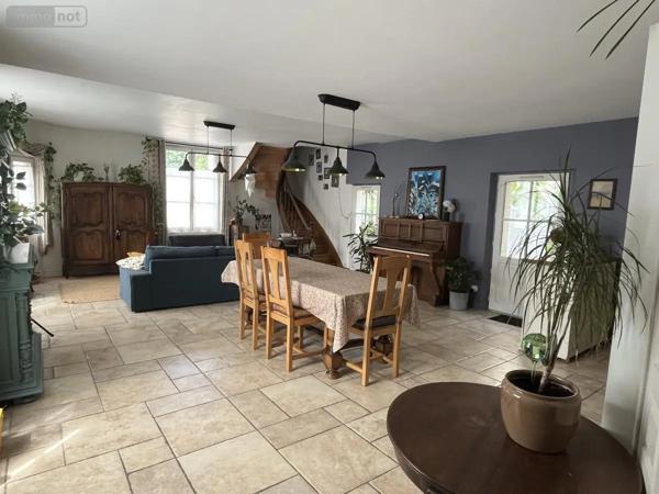 Achat - Maison Luynes 37230 7 pièces 232 m 2 125 m 2