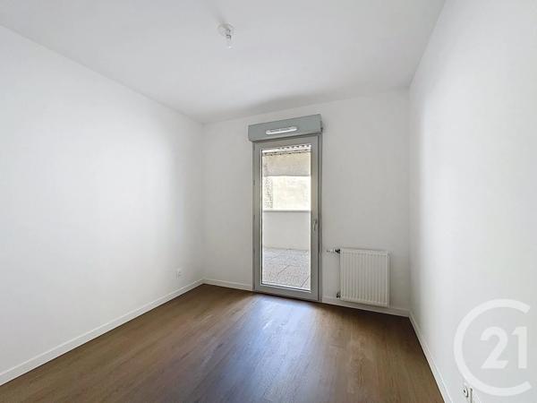 Appartement T4 à vendre  4 pièces - 89,20 m 2   VIENNE  - 38