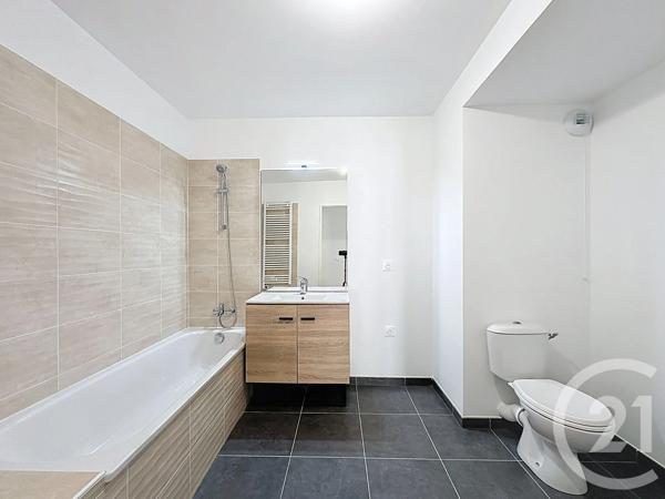 Appartement T4 à vendre  4 pièces - 89,20 m 2   VIENNE  - 38