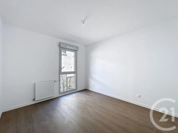 Appartement T4 à vendre  4 pièces - 89,20 m 2   VIENNE  - 38