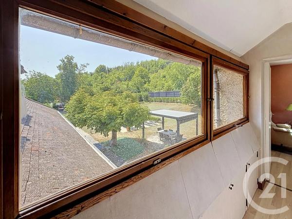 Maison à vendre  7 pièces - 180 m 2   RIOM  - 63