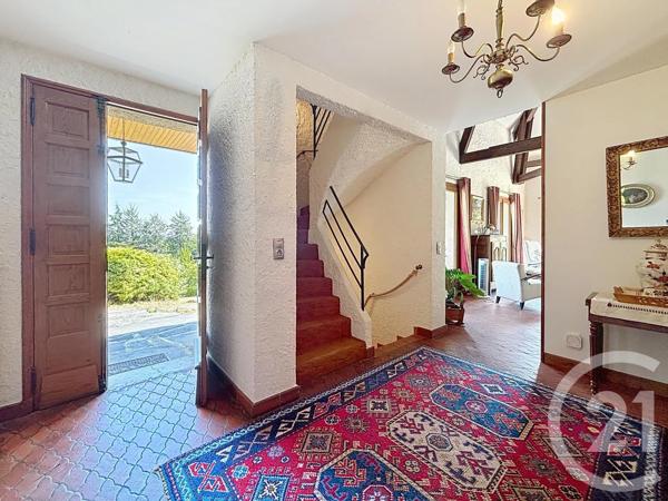 Maison à vendre  7 pièces - 180 m 2   RIOM  - 63