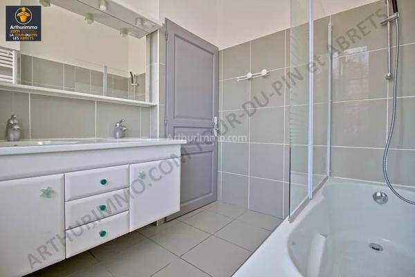 Vente Maison 4 pièces 108 m2 à La Tour-du-Pin
