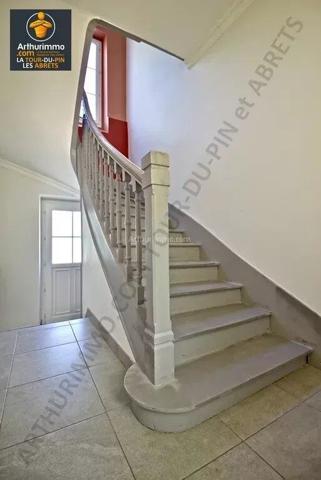 Vente Maison 4 pièces 108 m2 à La Tour-du-Pin