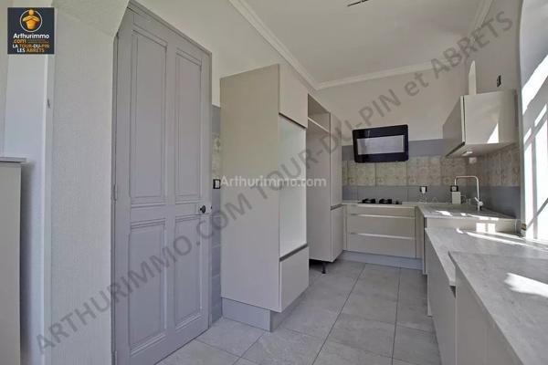 Vente Maison 4 pièces 108 m2 à La Tour-du-Pin