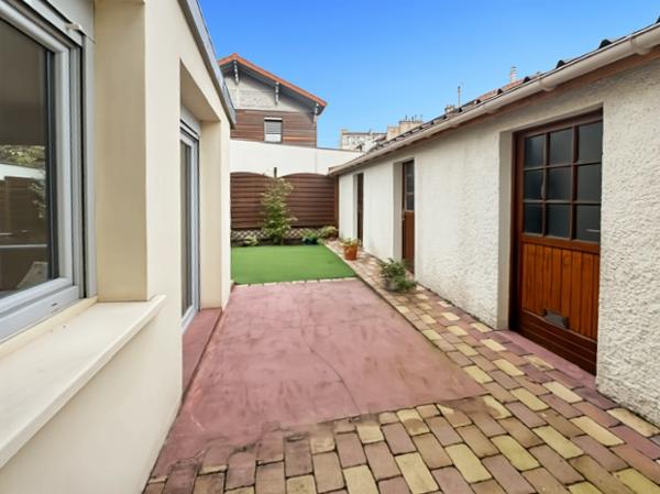 COURBEVOIE 92, Rue Hoche - Maison familiale avec jardins de 111m2 habitables + plus de 52m2 d'annexes (garage