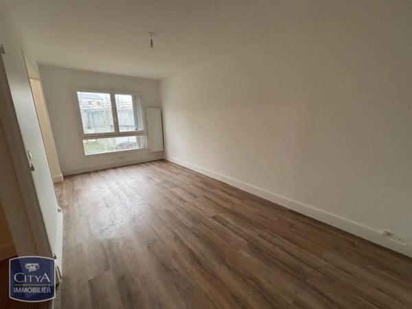 Appartement à louer 2 pièces 58m² Le Mans (72000)