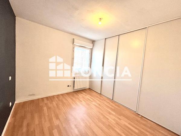 Location Appartement 2 pièces 44.5 m² - RUE PIERRETTE Jonzac 17500