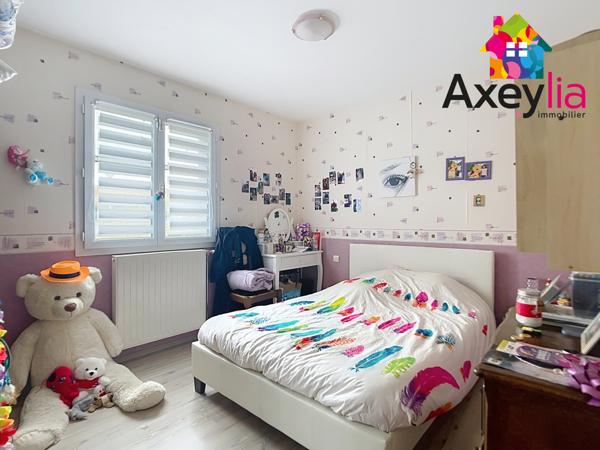 Mably (42300) A VENDRE - MABLY - MAISON DE PLAIN-PIED DE 2005 AVEC 3 CHAMBRES, GARAGE ET TERRAIN