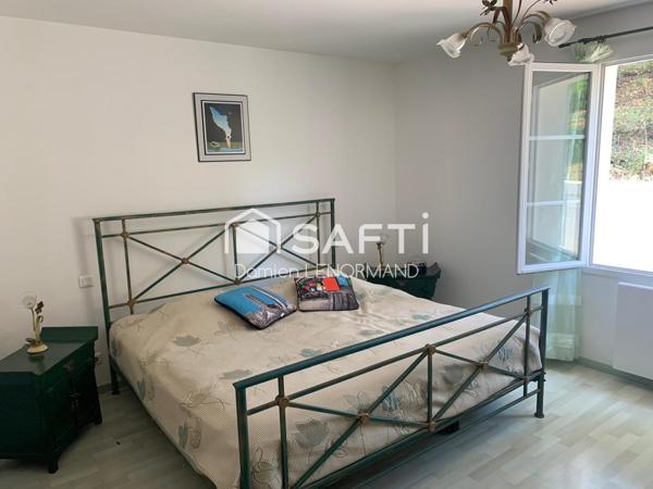 Rare Villa avec piscine de 205m2 à 50m de la plage