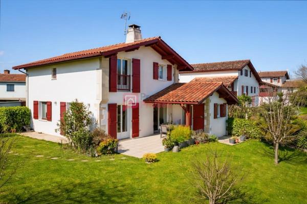 Villa MENDI Quartier Francessenia