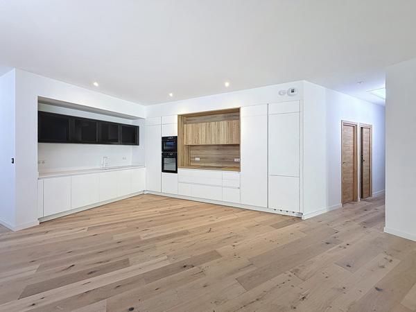 Appartement F6 à vendre  5 pièces - 178 m2 ARCACHON - 33