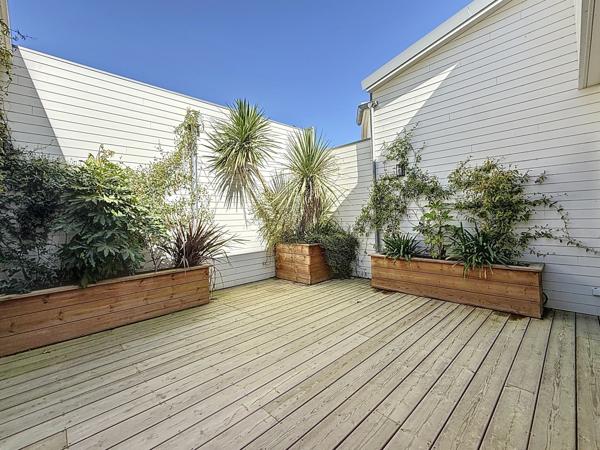 Appartement F6 à vendre  5 pièces - 178 m2 ARCACHON - 33