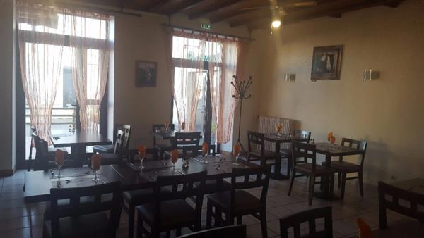 Dpt Vendée (85), à vendre proche la roche sur yon Bar - Brasserie , restaurant