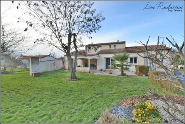 Maison à vendre 5 pièces proche de MONTAIGU VENDEE (85)