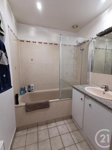 Appartement F3 à vendre  3 pièces - 62,87 m2 EPERNON - 28