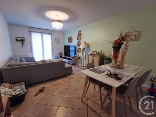 Appartement F3 à vendre  3 pièces - 62,87 m2 EPERNON - 28