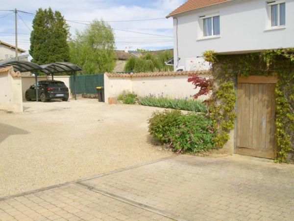Maison à vendre 6 pièces proche de MACON (71)