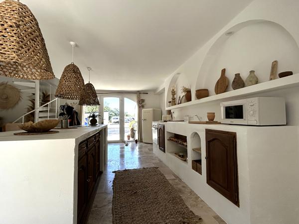 Longère en pierre de 330 m2