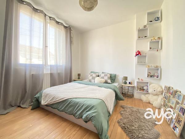 Maison familiale 4 chambres – 144 m² – Proche centre-ville – Impasse calme