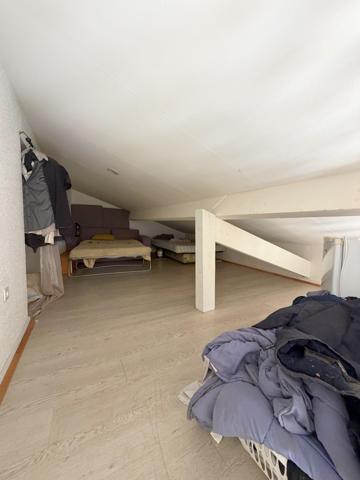 Studio à 200 mètres du marché