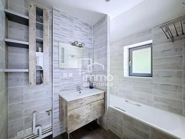Appartement à vendre à Valserhône (01200)