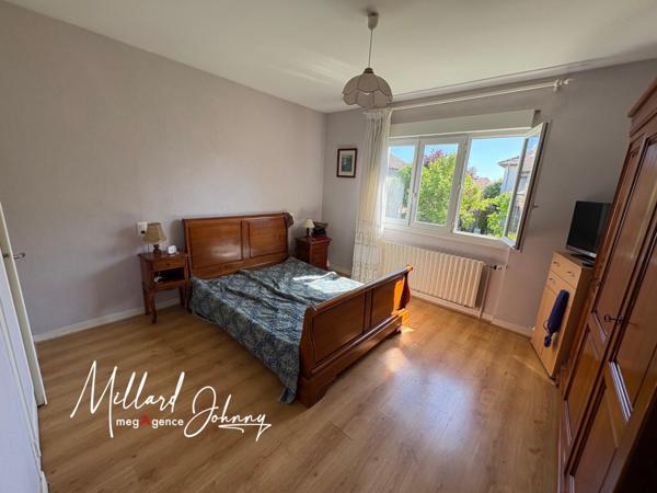 Maison à PARAY-LE-MONIAL, 71600 - 5 pièces 140m²