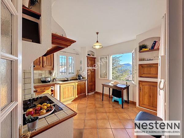 Maison Allauch 7 pièce(s) 187 m2