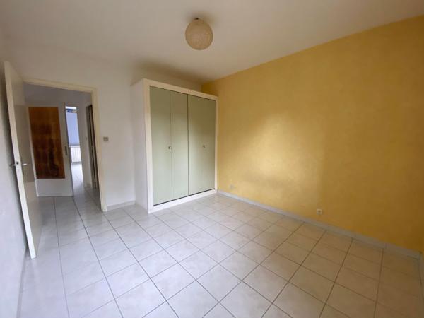 PROCHE ALLEE D'IENA T3 AVEC BALCON ET GARAGE