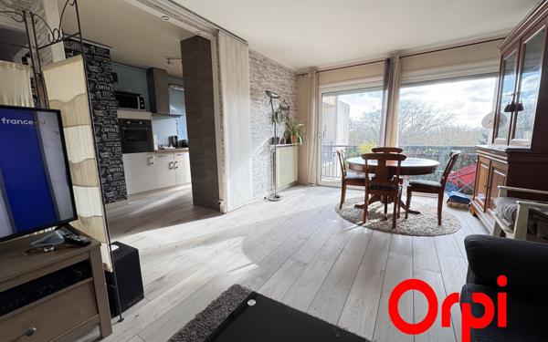 Appartement à vendre    3 pièces • 69,35 m2 Maurepas