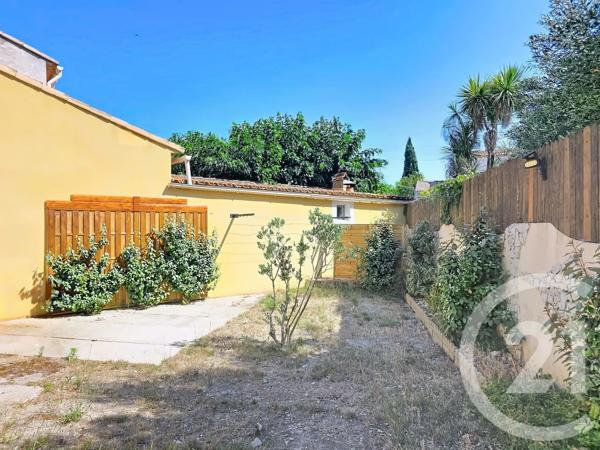 Maison à vendre  5 pièces - 133 m 2   ISTRES  - 13