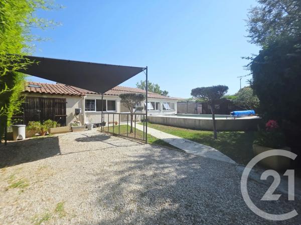 Maison à vendre  5 pièces - 133 m 2   ISTRES  - 13