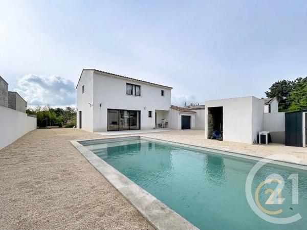 Maison à vendre  5 pièces - 133 m 2   ISTRES  - 13