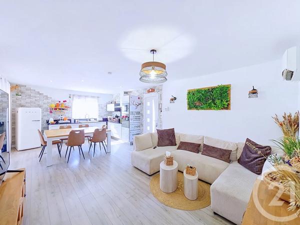 Maison à vendre  5 pièces - 133 m 2   ISTRES  - 13
