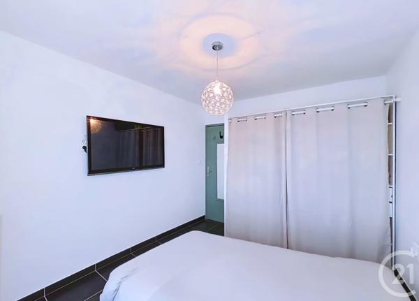 Maison à vendre  5 pièces - 133 m 2   ISTRES  - 13