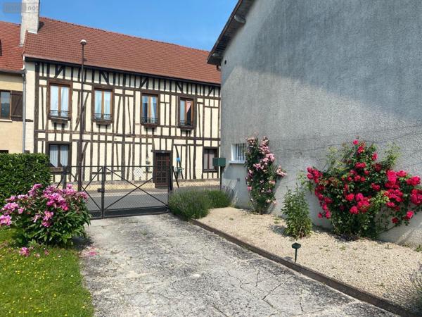 Maison rurale à vendre à Arcis-sur-Aube dans l'Aube (10700), ref : 1006918