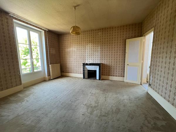 Maison Auvers Sur Oise 7 pièce(s) 197.88 m2 €565 000 ** - Référence 11011