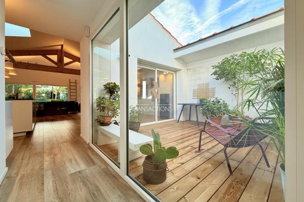 La Rochelle (17000) La Genette - Maison de Plain-pied avec quadruple garage et appartement T3