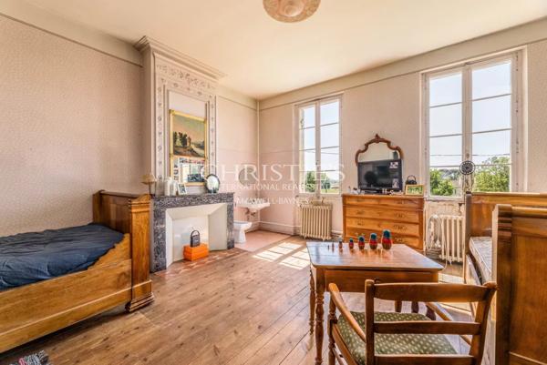 SAINT EMILION – Maison de maitre, ancienne propriété viticole