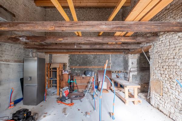 Maison à vendre 4 pièces AIGREFEUILLE D'AUNIS (17)