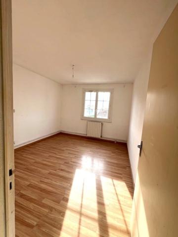 Maison à vendre 6 pièces SAINTES (17)