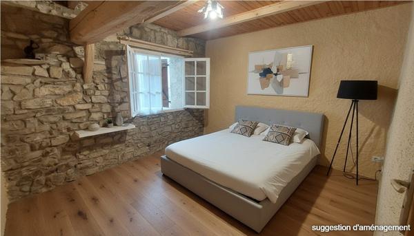 Mas en pierre à rénover – 317 m² habitables – 1,7 ha – Vue imprenable sur les Cévennes