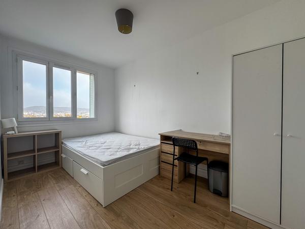 Appartement T4 81m² avec balcon et garage