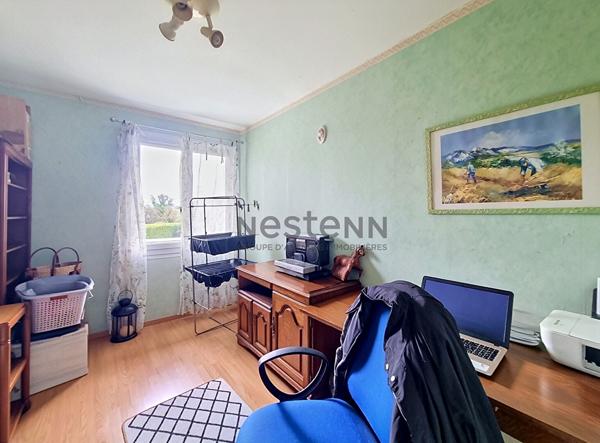 Sur Villemoirieu , maison familiale avec espace indépendant et beau potentiel
