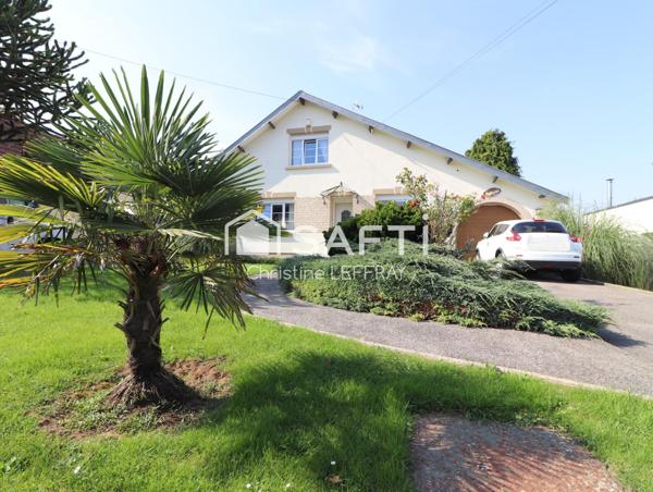 A Doullens maison avec jardin.
