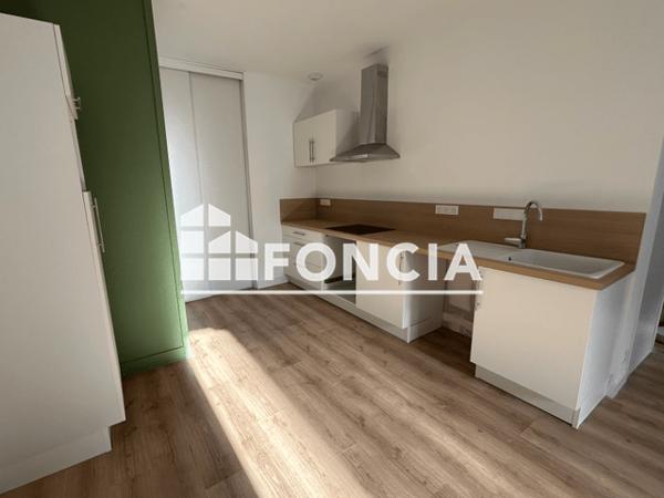 Location Appartement 2 pièces 46.82 m² - 12 RUE FERDINAND BUISSON Niort 79000