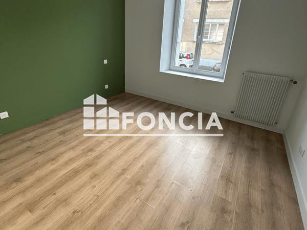 Location Appartement 2 pièces 46.82 m² - 12 RUE FERDINAND BUISSON Niort 79000